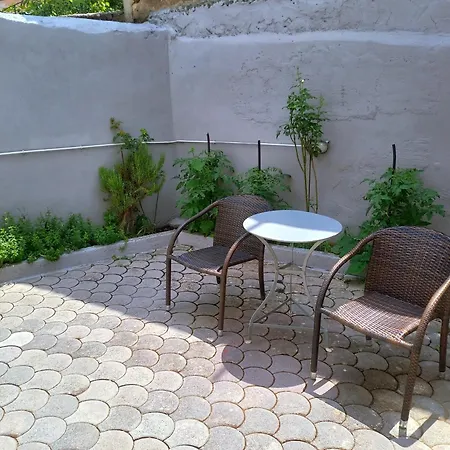 Sam'S View City Heart Tripoli - Beautiful Apartment With Backyard Exterior photo