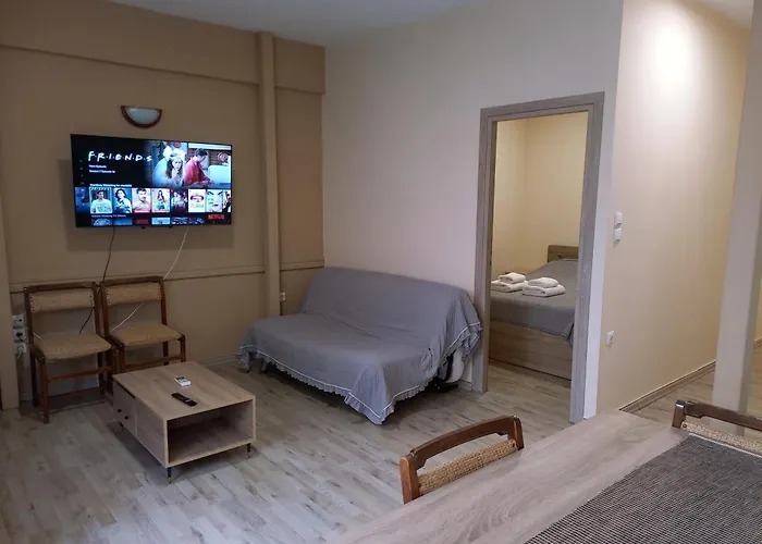 Sam\'S View City Heart Tripoli - Beautiful Apartment With Backyard